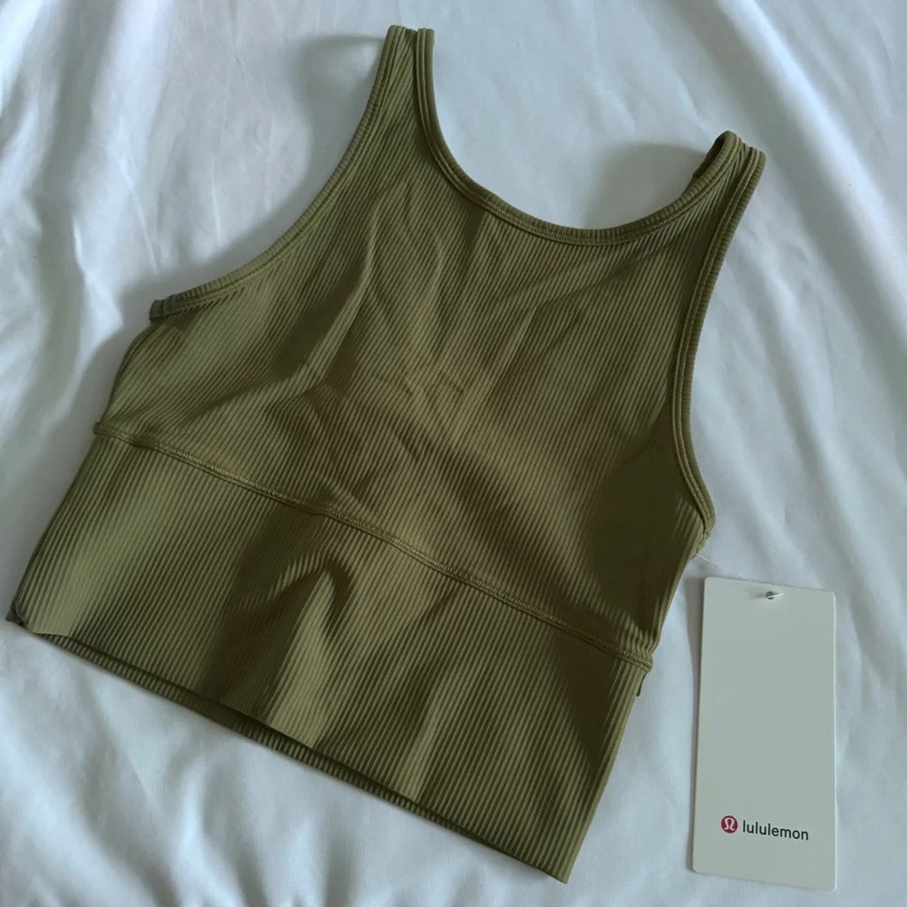 114 🆕💚 Lululemon Power Pivot Tank Ribbed - Bronze Green